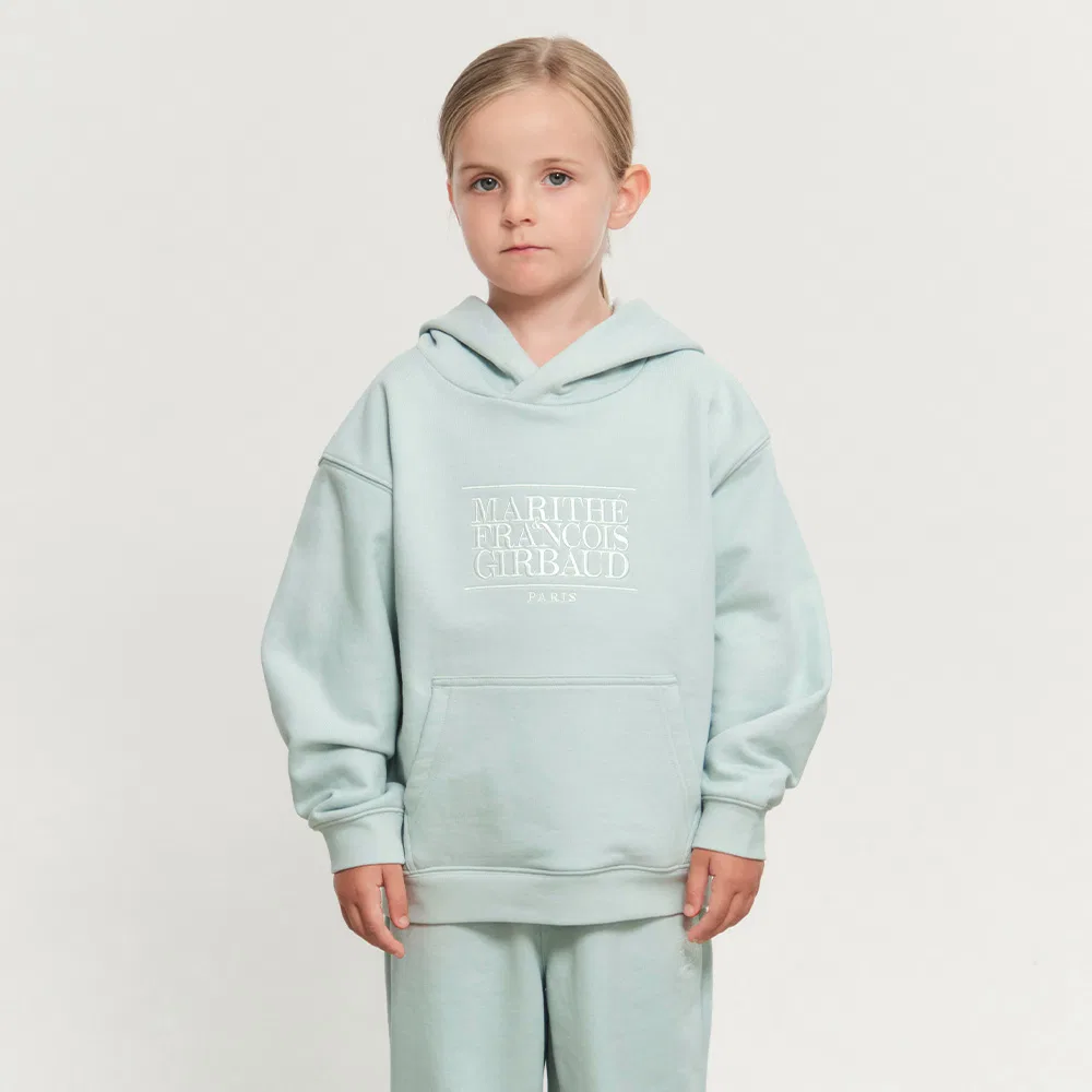 Детская классическая худи с логотипом от Marithé Kids — фото 2