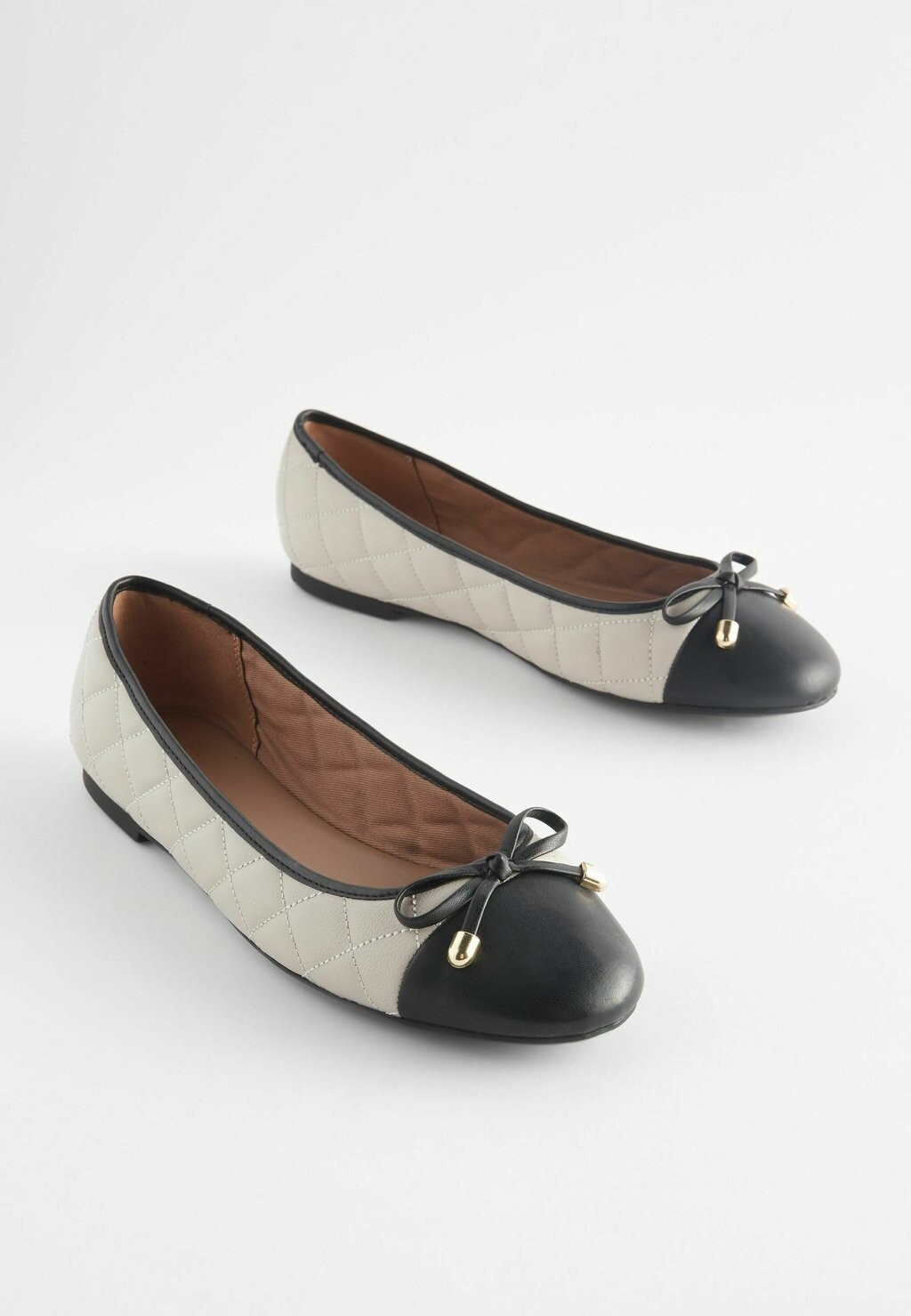 

Балетки FOREVER COMFORT ROUND TOE Next, бежевый