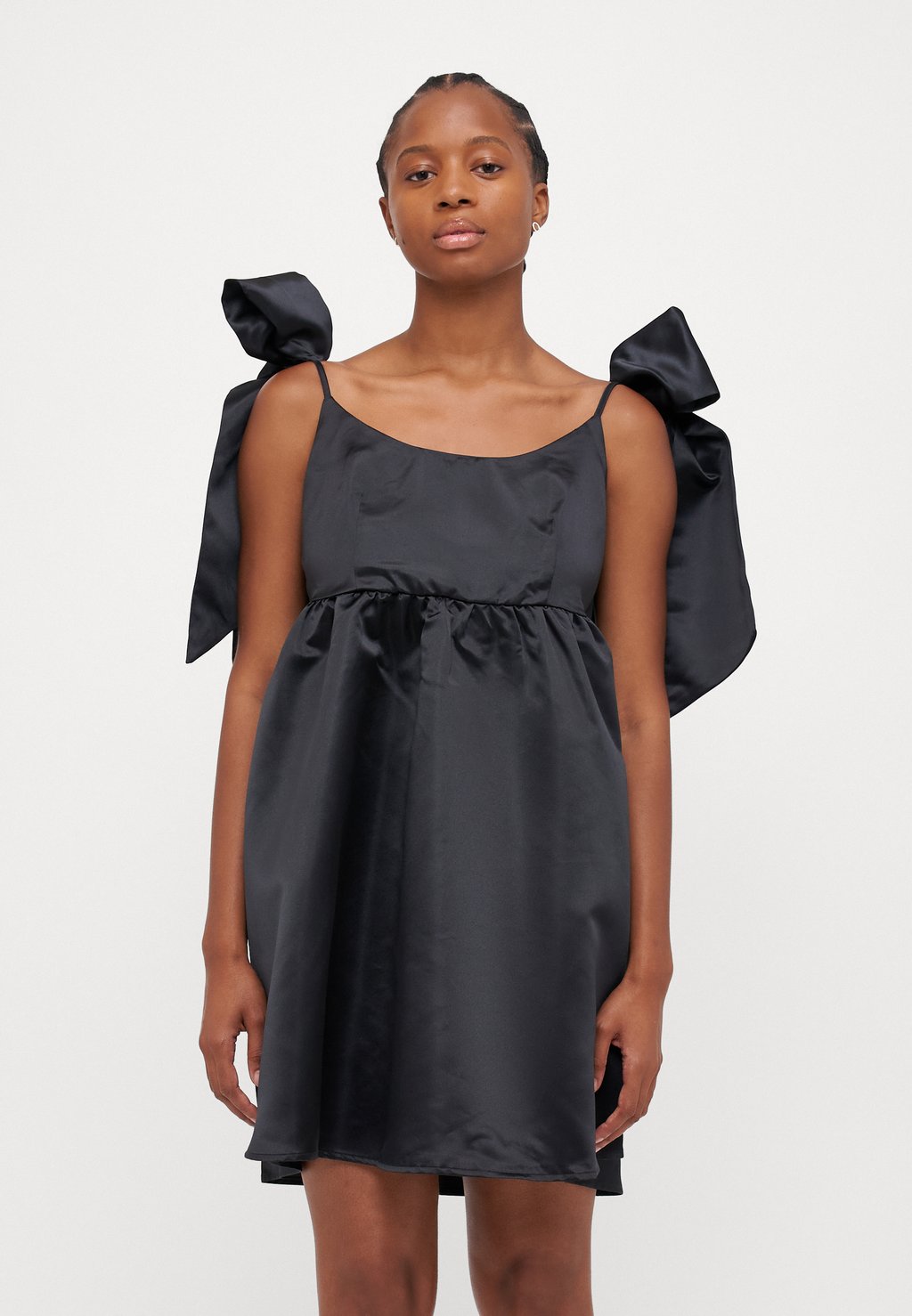 

Коктейльное платье / Вечернее платье VMRILEY SINGLET BOW SHORT DRESS Vero Moda Petite, черный