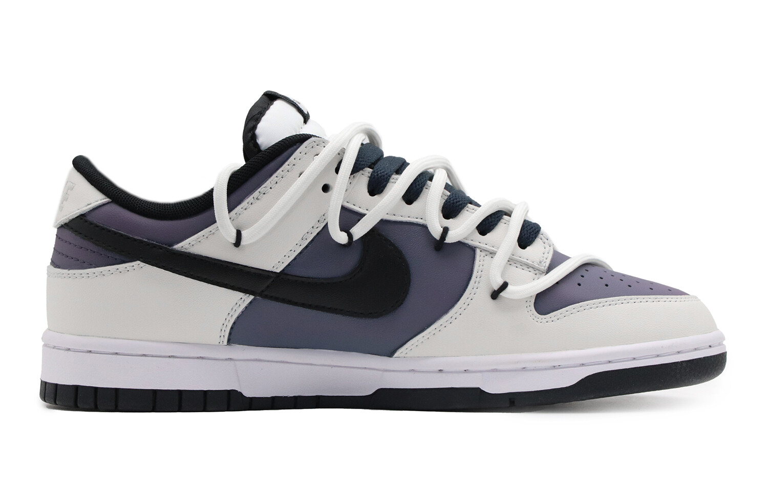 

Кроссовки Nike Dunk Skateboard Shoes Women's Low-Top Black Blue White