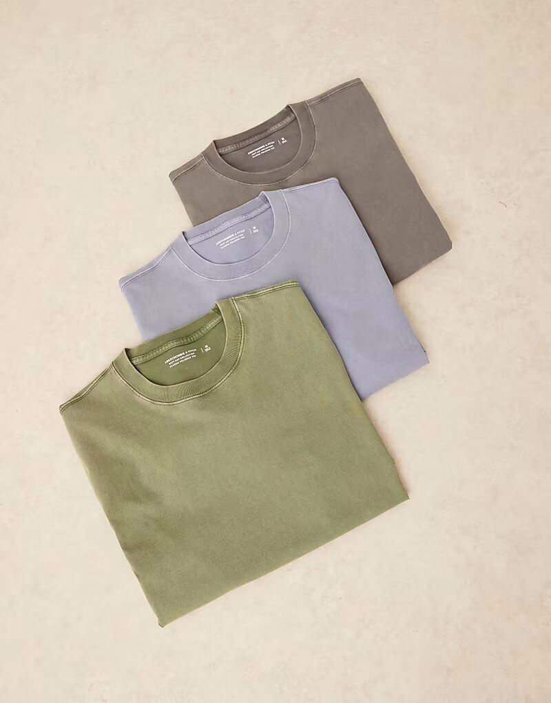 

Abercrombie & Fitch набор из 3 футболок Essential в синем цвете