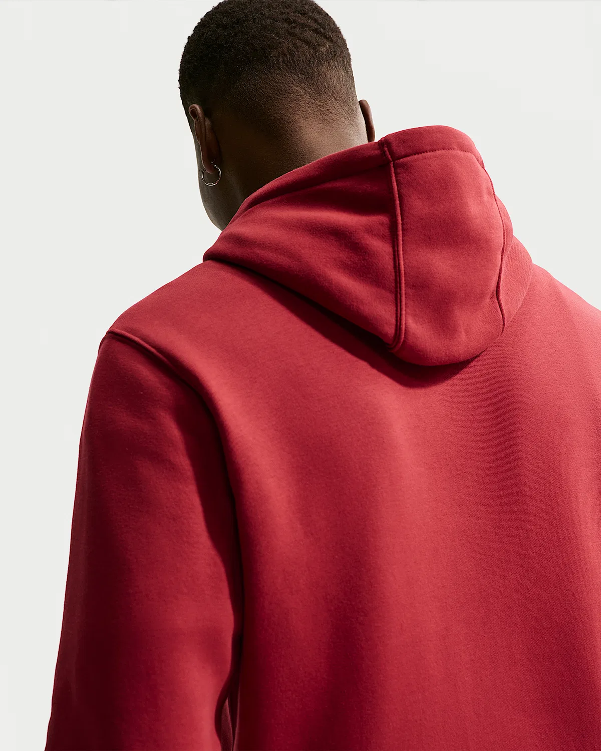 Мужская флисовая худи-пуловер Nike Club, Team Crimson/Team Crimson/White — фото 2