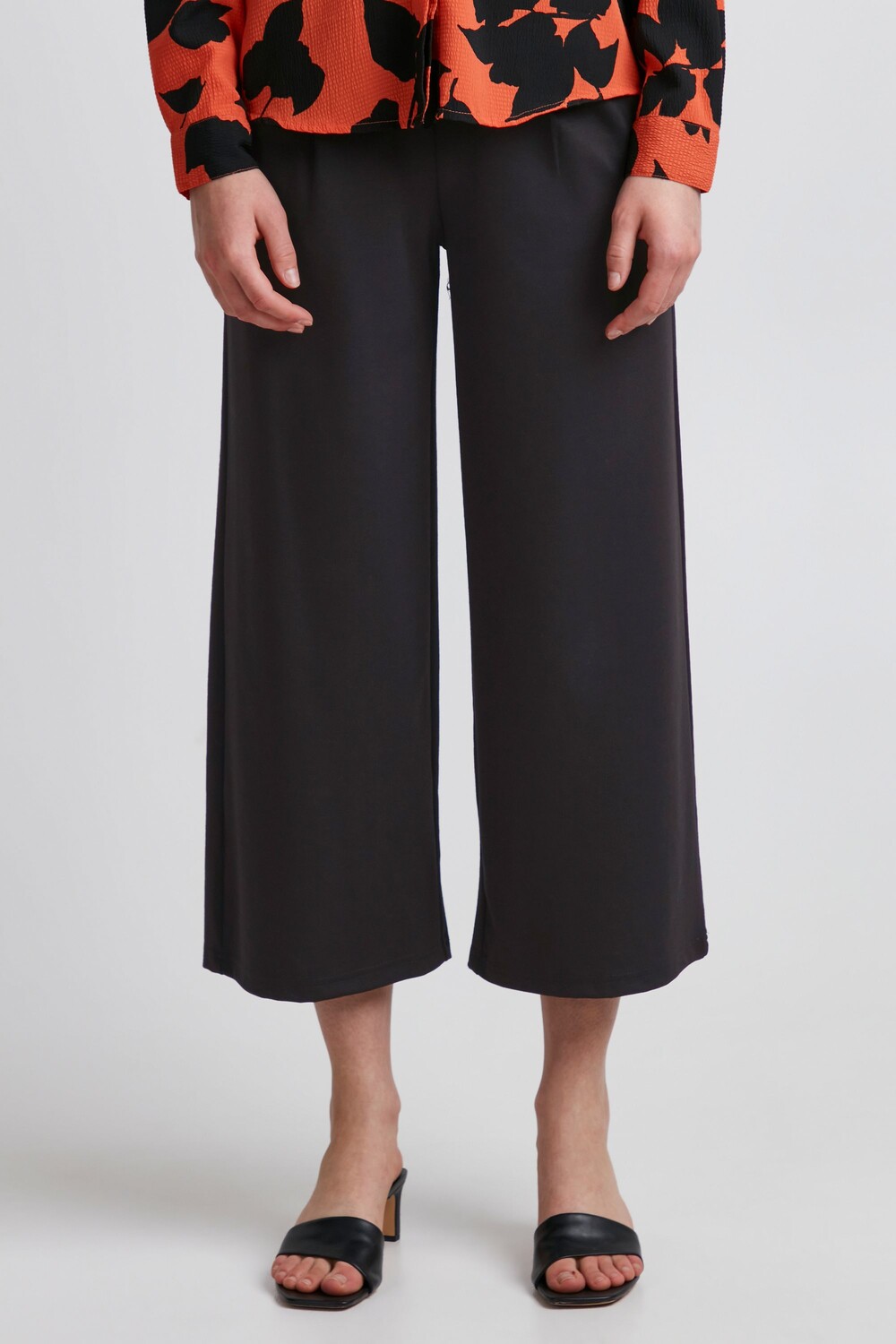 

Брюки ICHI Stoffhose, черный