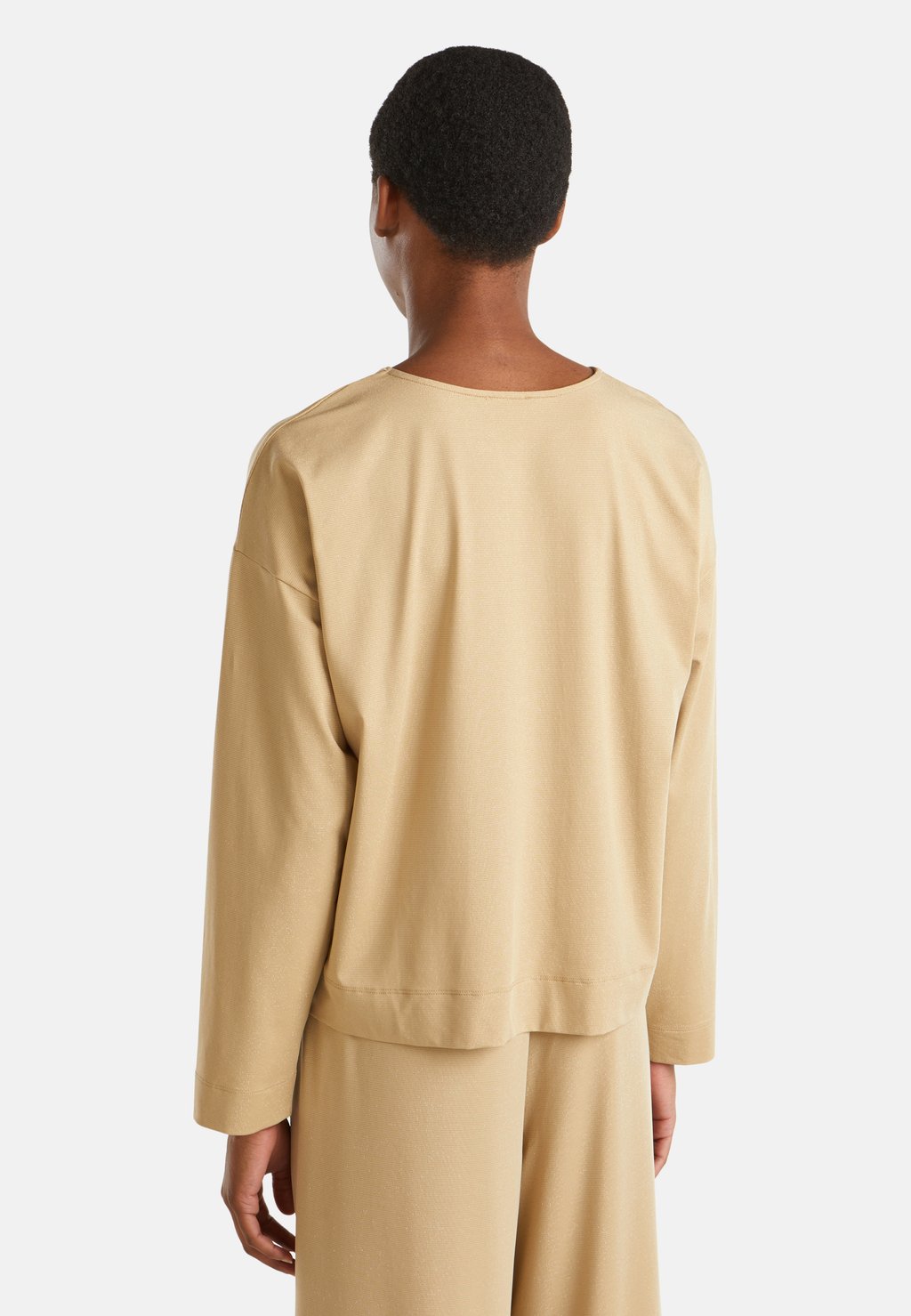

Джемпер WITH SIDE SPLITS United Colors of Benetton, черный металлик