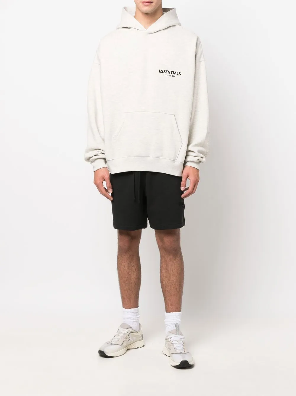 Спортивные шорты из джерси Fear Of God Essentials, черный — фото 2