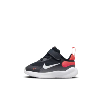 

Кроссовки Nike Revolution 7, цвет Dark Obsidian/Bright Crimson/Black/White