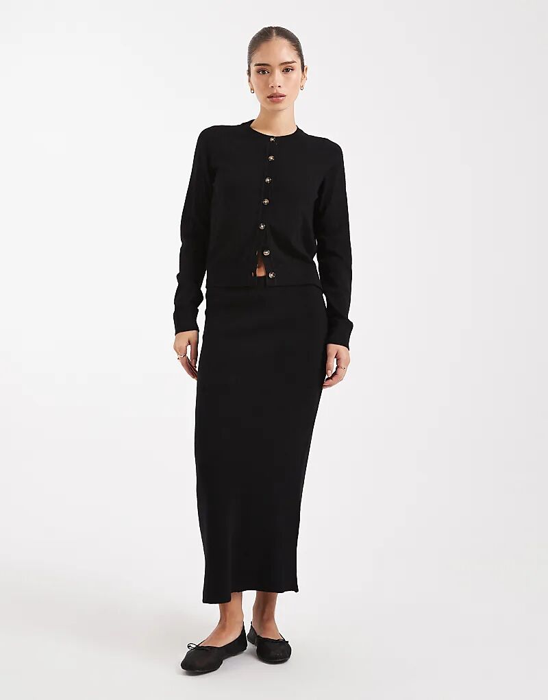 

Мягкая трикотажная юбка-миди Vero Moda черного цвета