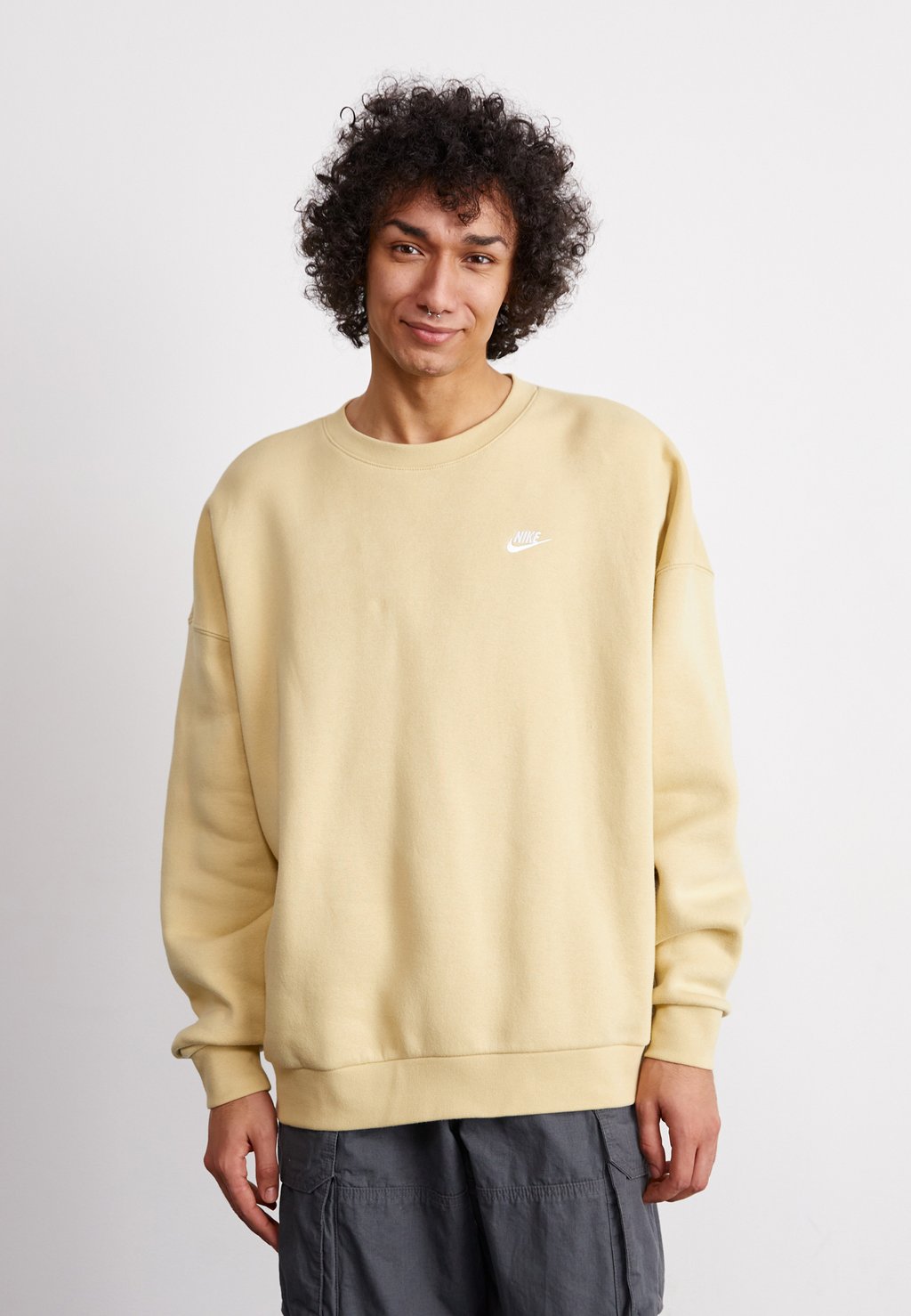 

Толстовка CLUB CREW Nike Sportswear, золотой