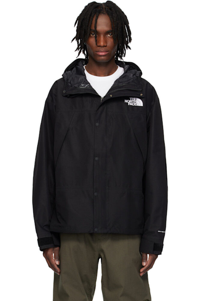 

Черная куртка DRYVENT Mono Mountain The North Face