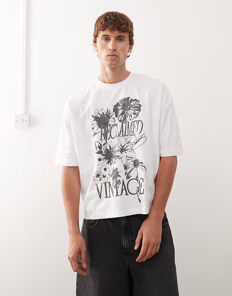 

Футболка свободного кроя с цветочным принтом цвета кремовый Reclaimed Vintage, Бежевый, Футболка свободного кроя с цветочным принтом цвета кремовый Reclaimed Vintage