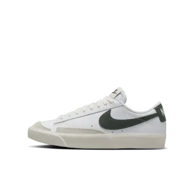 

Кроссовки Nike Blazer Low '77, цвет White/Sail/Vintage Green