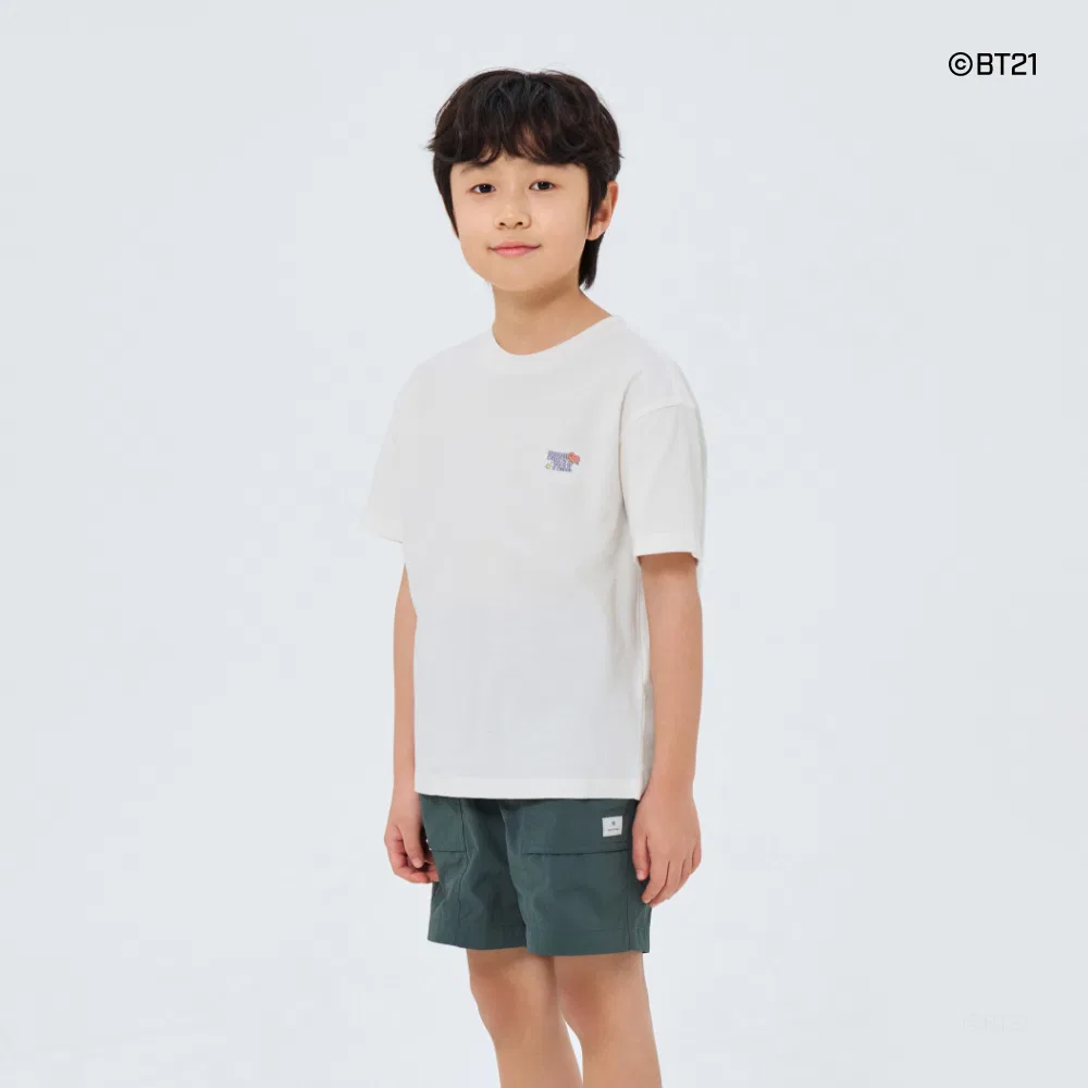 Детская футболка с графическим принтом Snowpeak x BT21 белая от Snowpeak Apparel