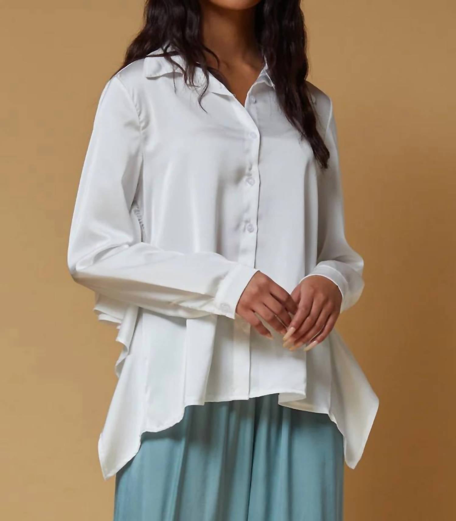 

Scandal Italy Верхушка орхидеи белого цвета