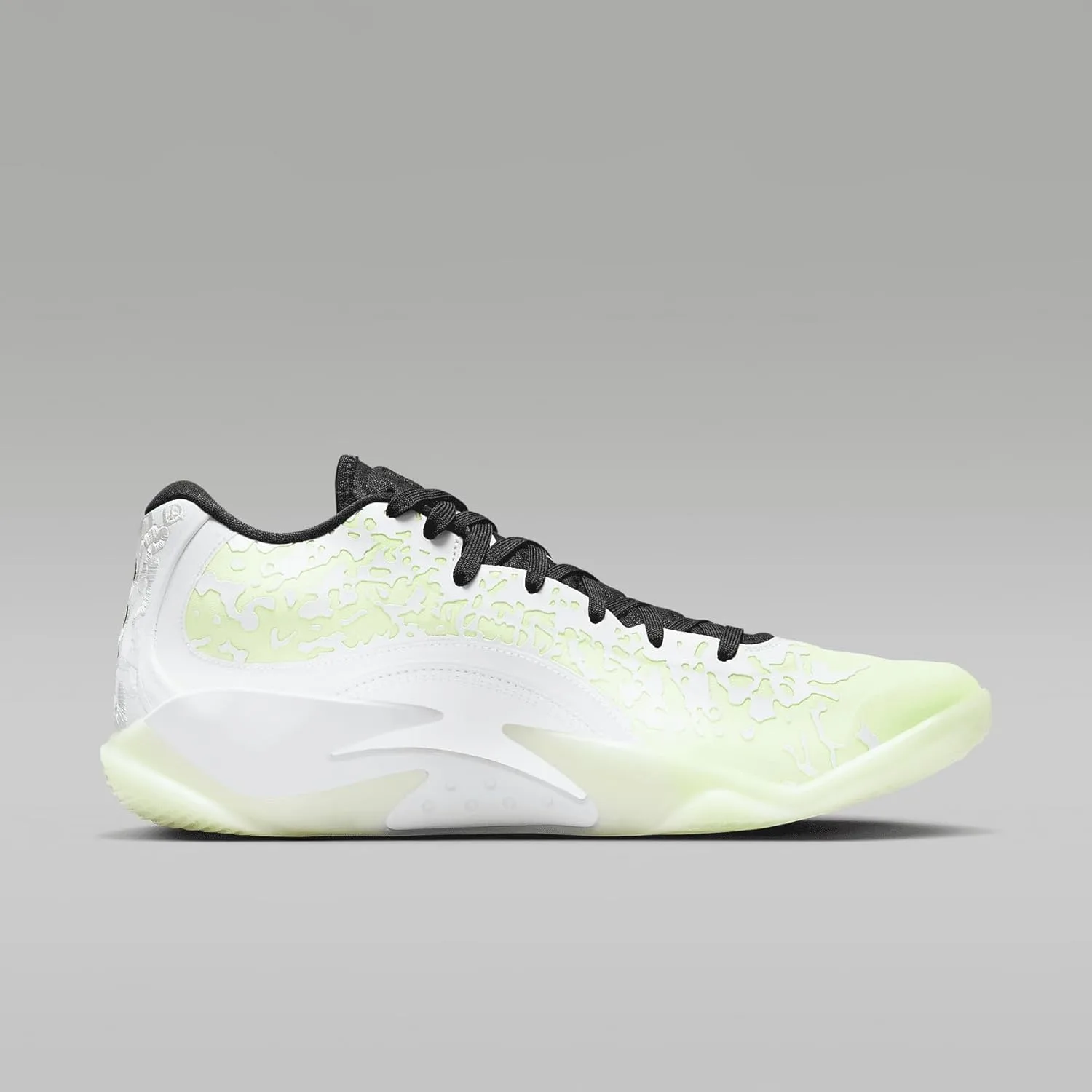 Мужские кроссовки Nike Jordan Zion 3 NRG, белый/черный — фото 3
