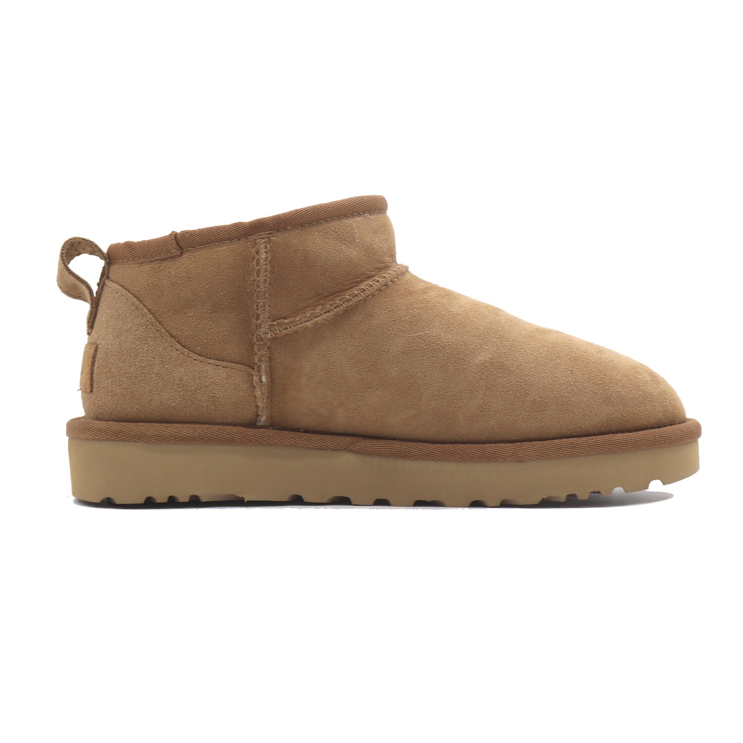 Ботинки зимние UGG Classic Ultra Mini женские, коричневый / черный — фото 2