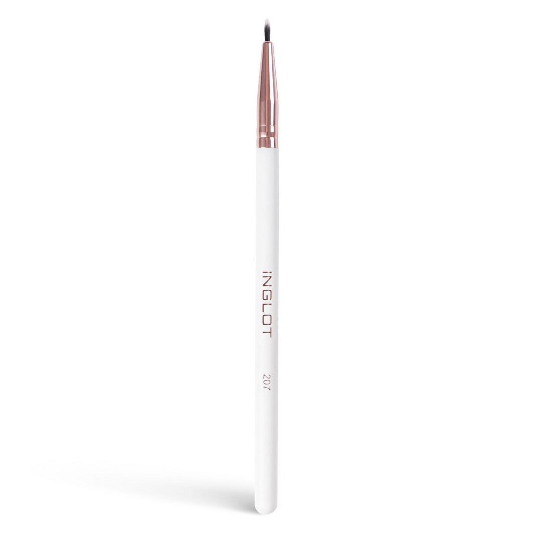 

Универсальная кисть для макияжа makeup brush nr 207 Inglot, количество 1 шт.
