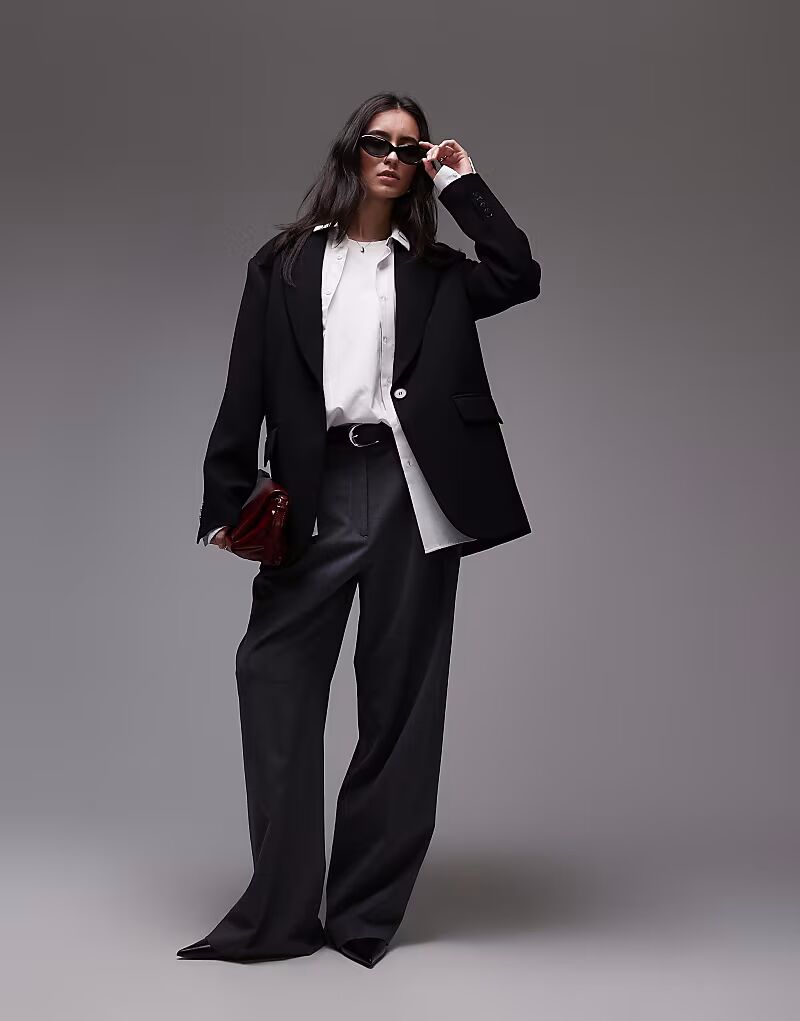 

Свободный блейзер Topshop coord черного цвета. ЧЕРНЫЙ