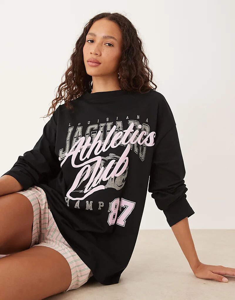 

Футболка с длинными рукавами ASOS DESIGN с принтом легкоатлетического клуба, черная