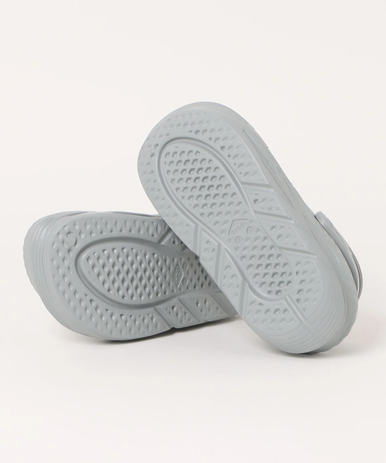 Унисекс сандалии Crocs Off Grid Clog бежевые — фото 3