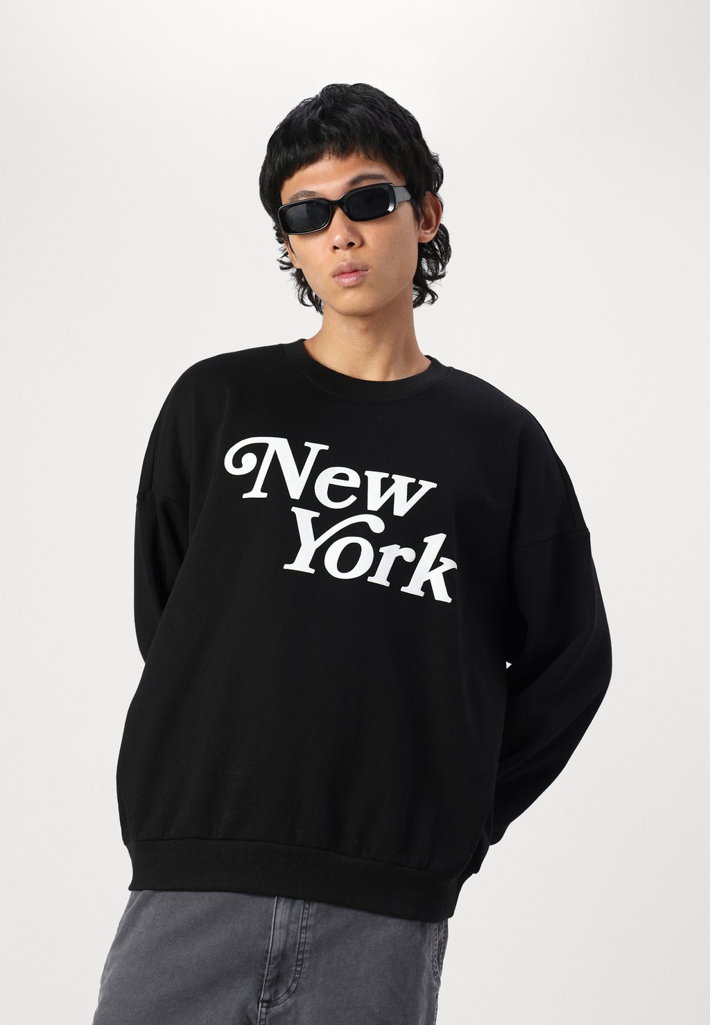 

Толстовка ONSNEWYORK CREW NECK UNISEX Only & Sons, черный