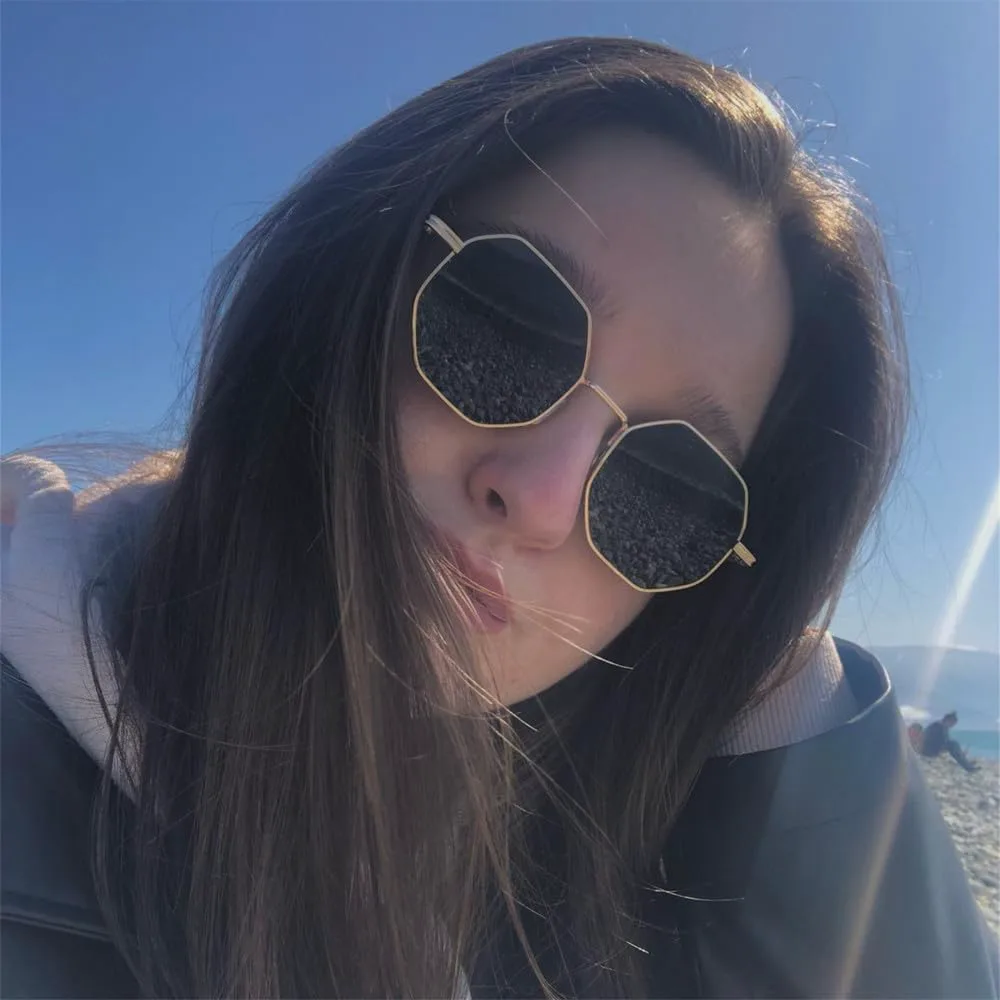 

Солнцезащитные очки с постепенным изменением формы для женщин и мужчин, металлическая оправа, для занятий спортом на открытом воздухе и путешествий UYPTK, 02