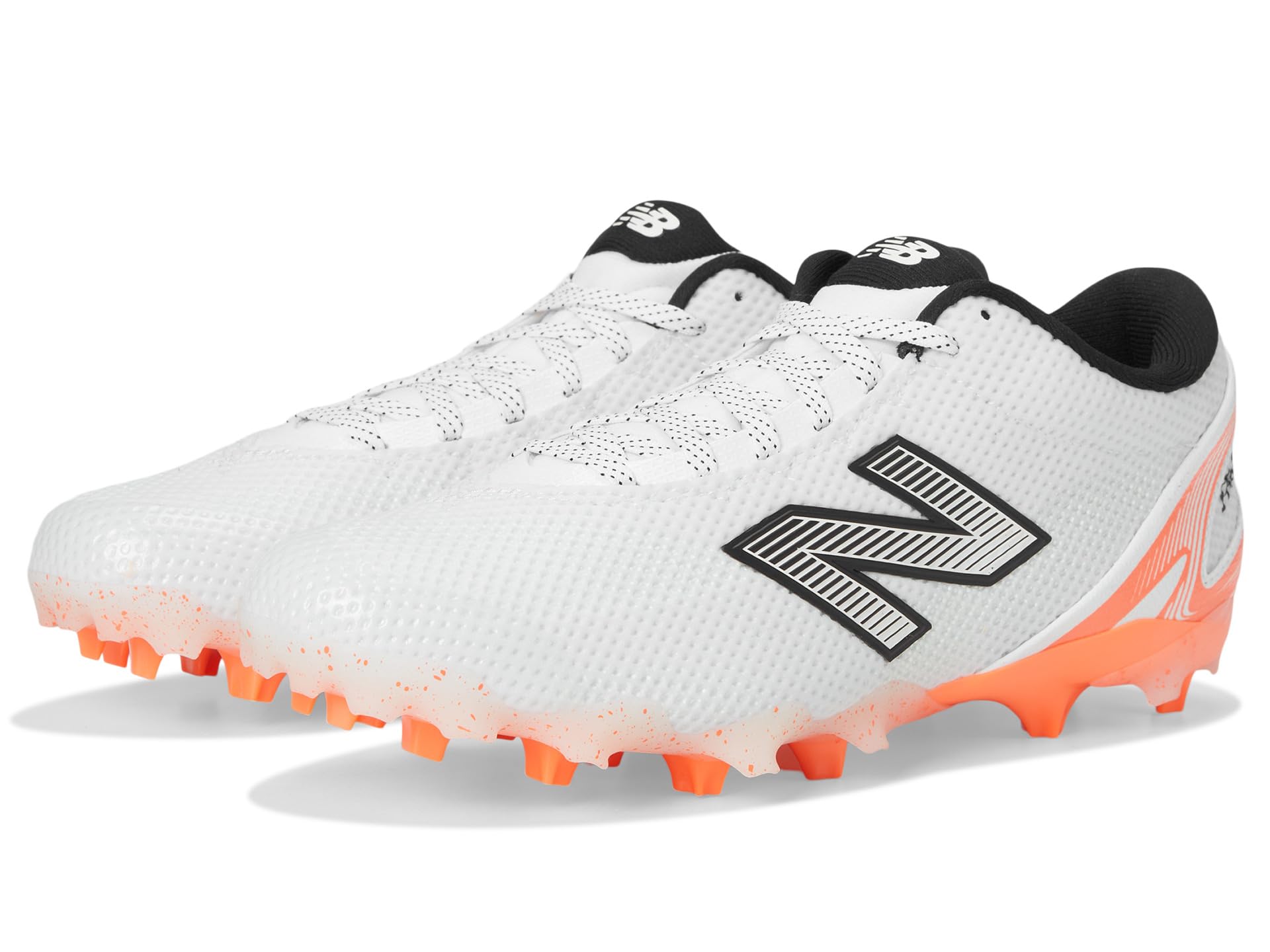 

Кроссовки New Balance FreezeLX V5 Low Lacrosse Cleatss, цвет White/Hot Mango/Black