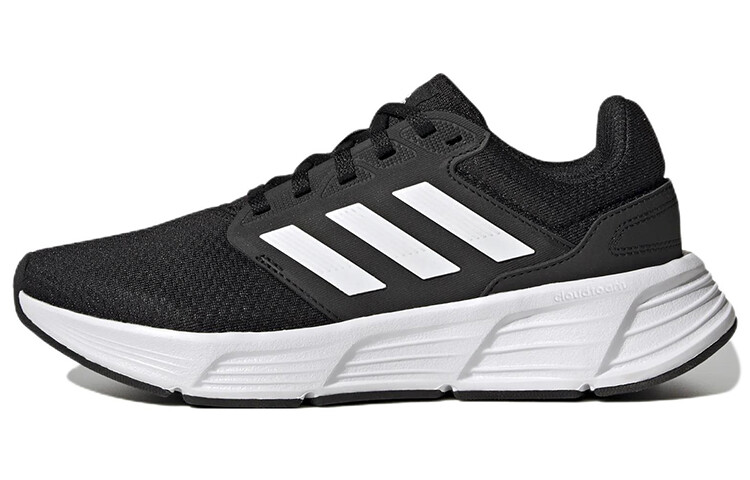 

Женские кроссовки Adidas galaxy