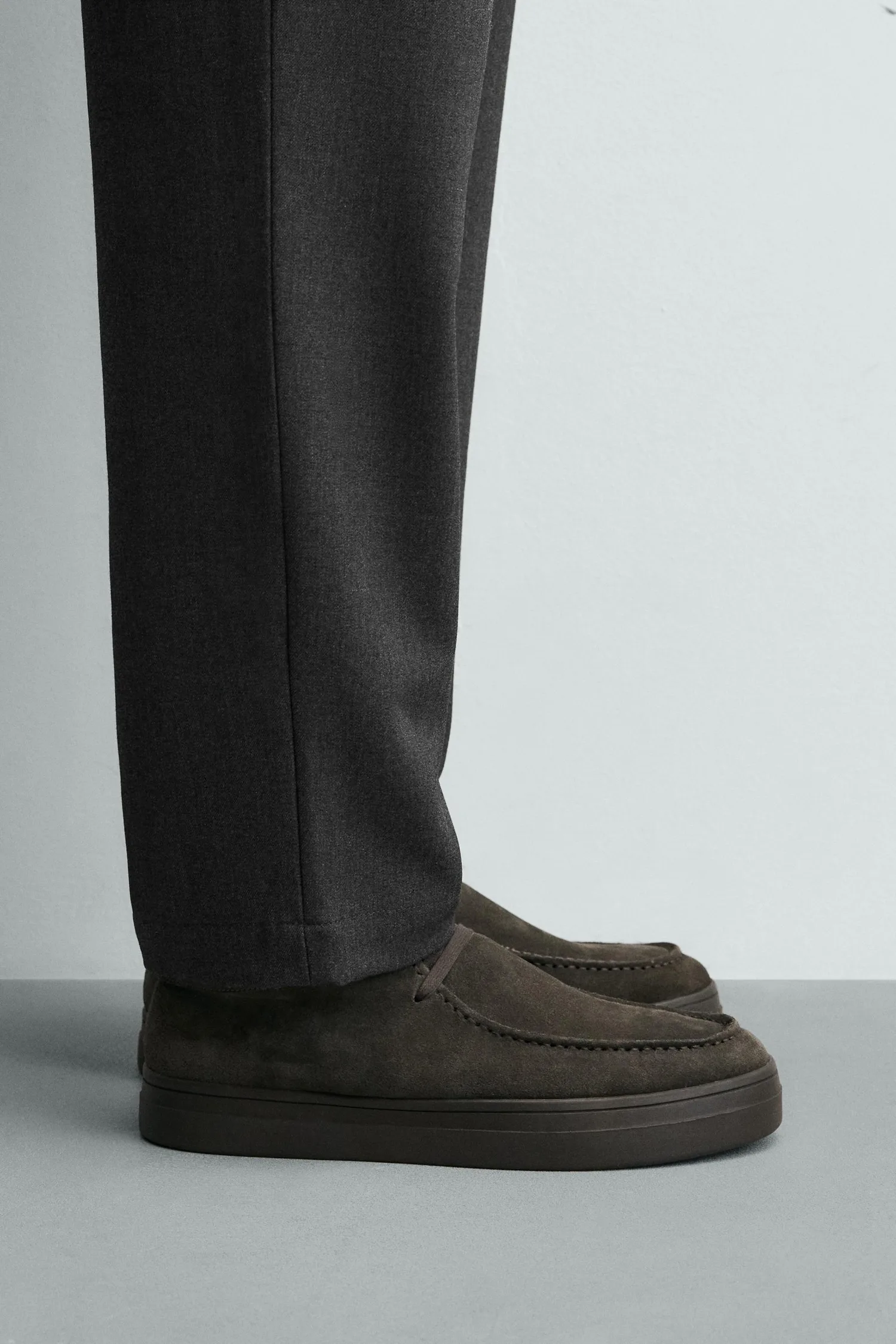 Кожаные мокасины с мыском Zara, серый