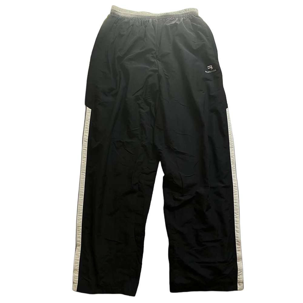 

Повседневные брюки Regular Fit мужские Balenciaga, черный