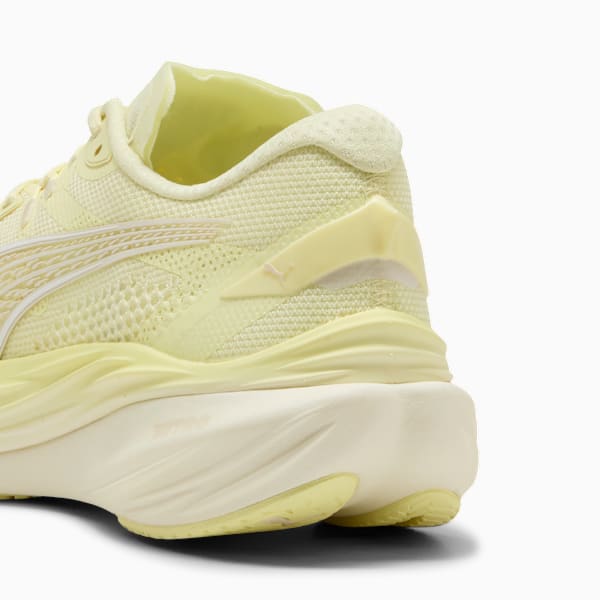 Женские кроссовки для бега по шоссе Deviate Nitro 3 Puma, желтый — фото 3