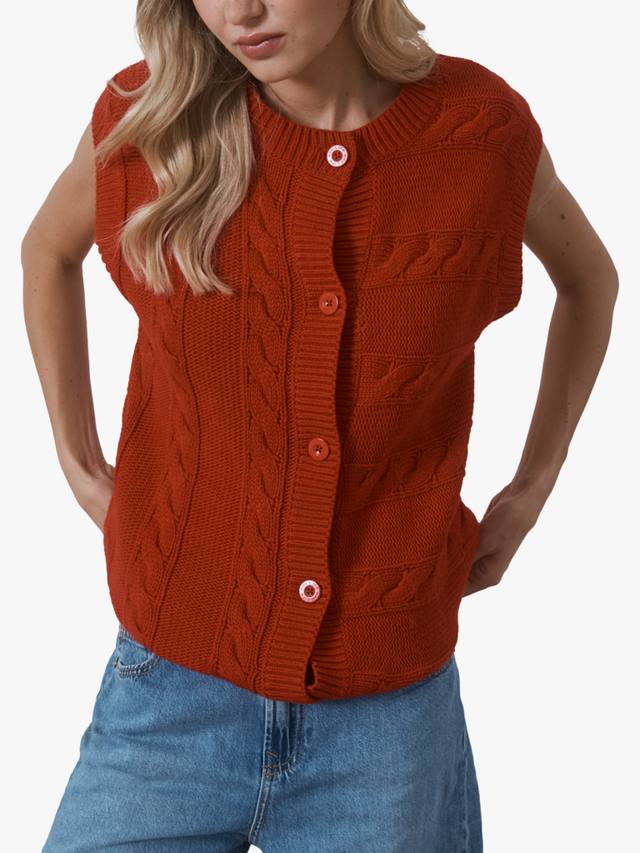 

Топ-жилет с фактурными пуговицами Hay Life, Cherry Red