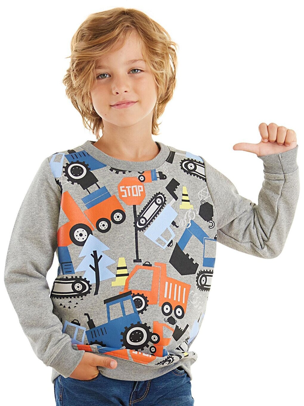 

Толстовка с милыми машинками для мальчика Denokids