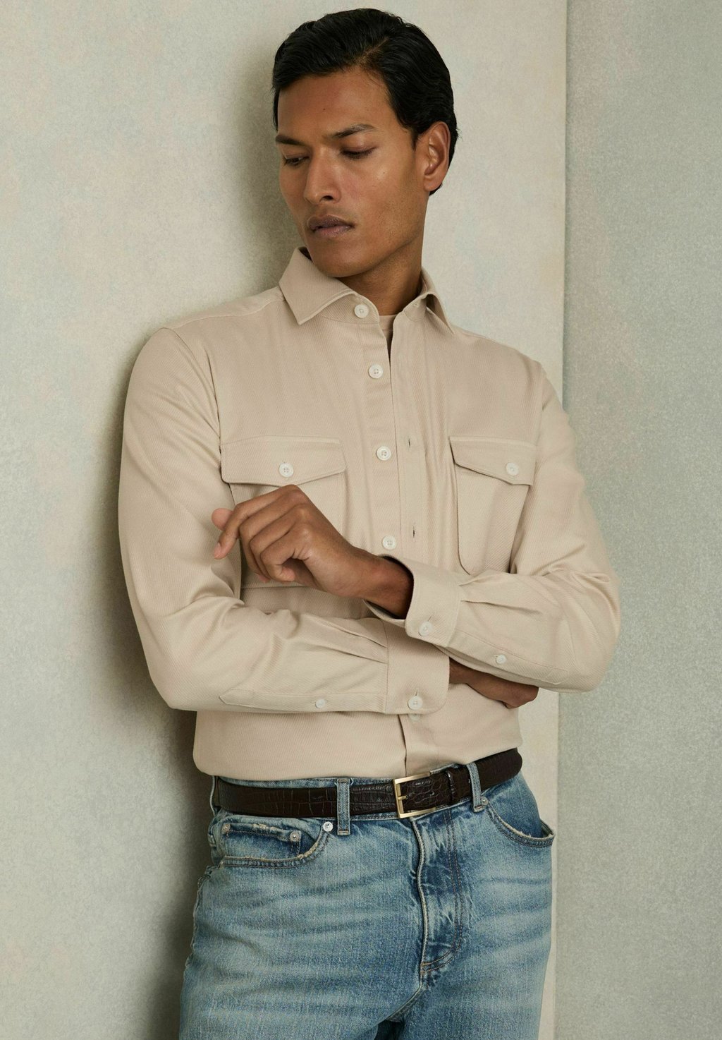 

Рубашка REGULAR FIT-WHISPER STRETCH TWIN Reiss, бежевый