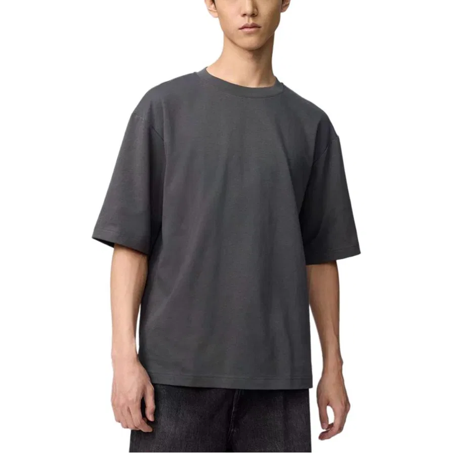 Футболка с круглым вырезом прямого кроя UNIQLO Asphalt Gray