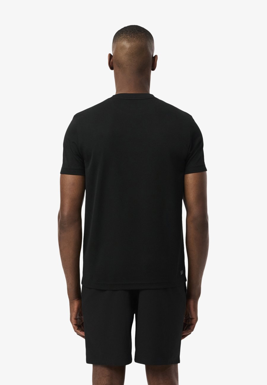 Спортивные шорты Lacoste Sport Sports shorts, Noir Jaune Fi/Black — фото 2