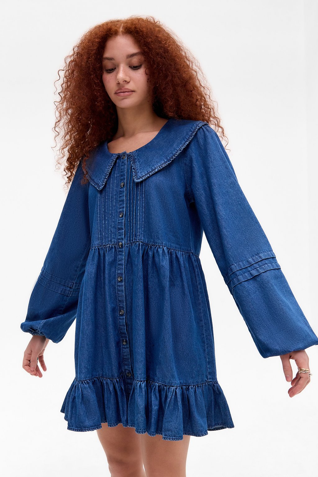 

Платье из денима COLLAR DRESS BDG Urban Outfitters, синий