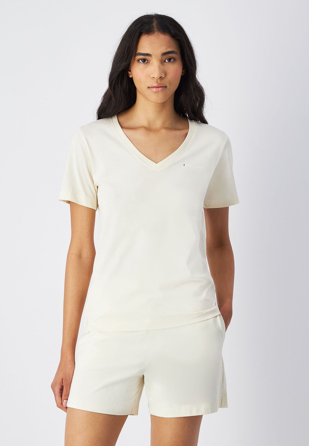 

Базовая футболка ICONS V-NECK SMALL LOGO Champion, молочный