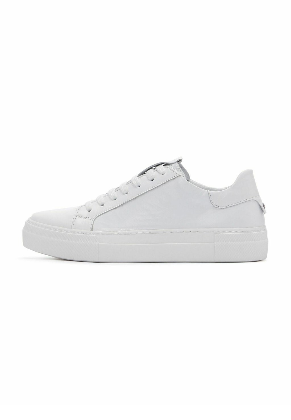 

Низкие кеды Derimod, цвет white