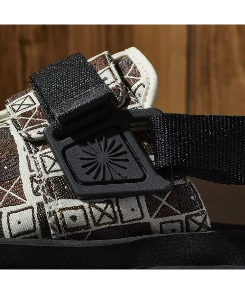 Мужские/женские сандалии Reebok EAMES BEATNIK — фото 3