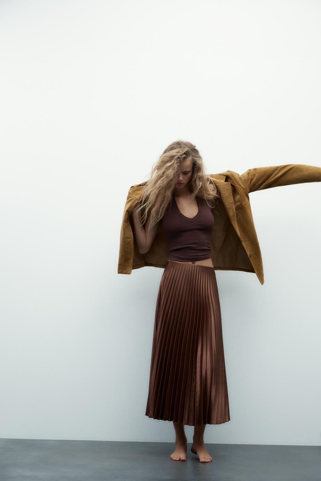 

Плиссированная атласная юбка миди ZARA, темно-коричневый