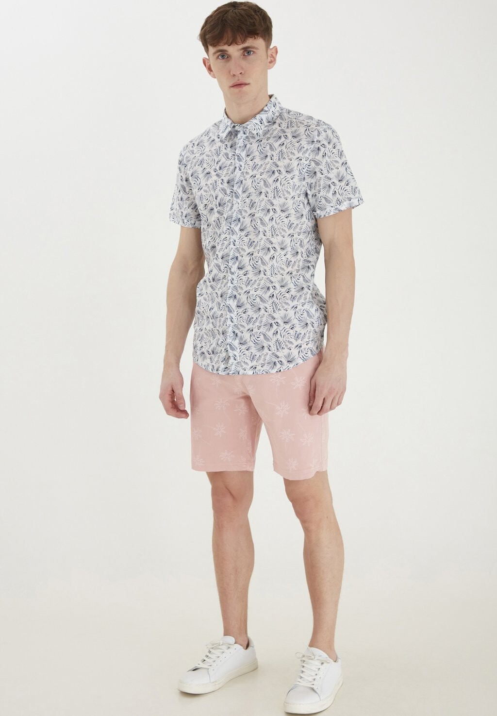 

Шорты BHWOVEN SHORTS Blend, светло-розовый