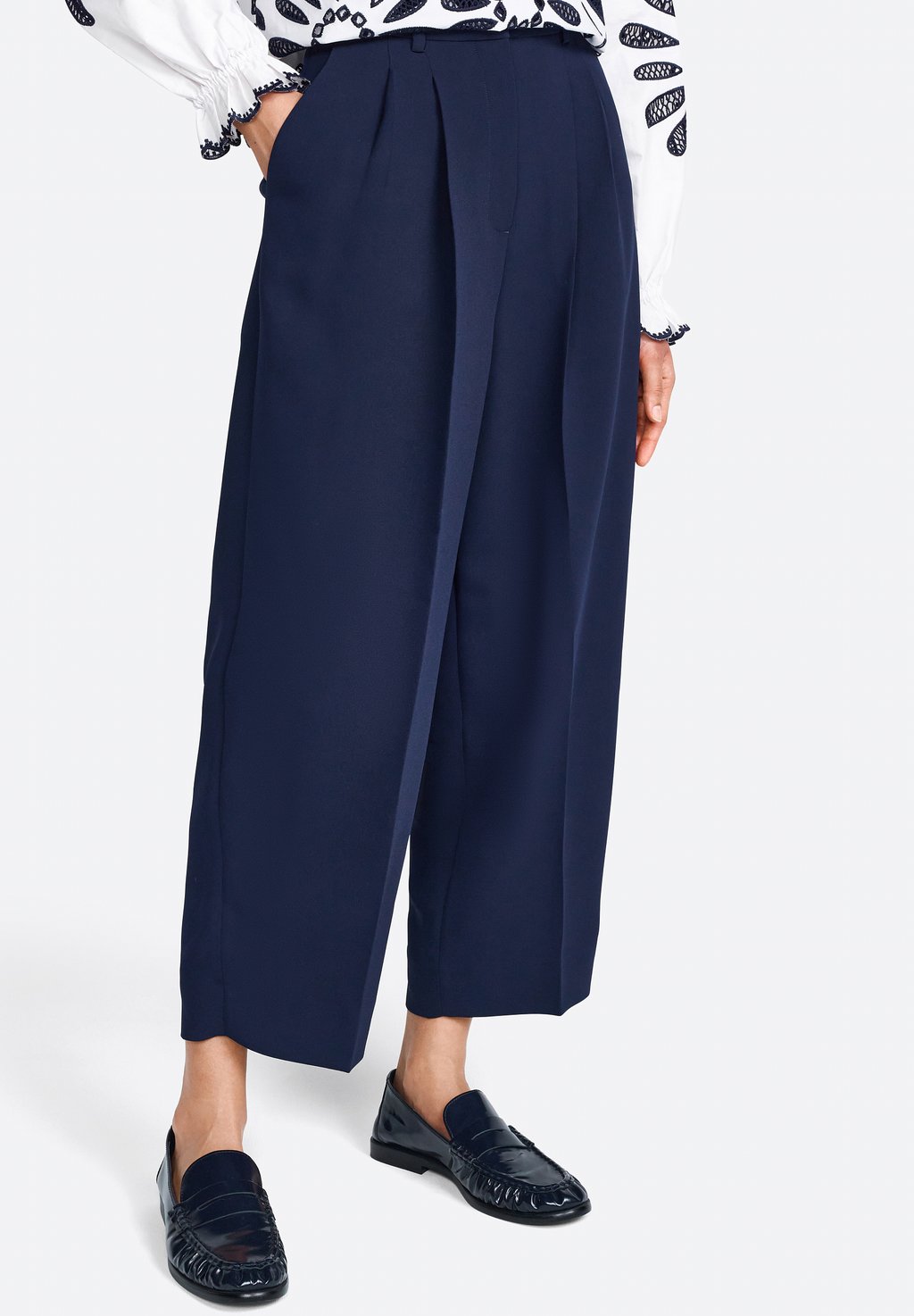 

Брюки Rich & Royal, темно-синий