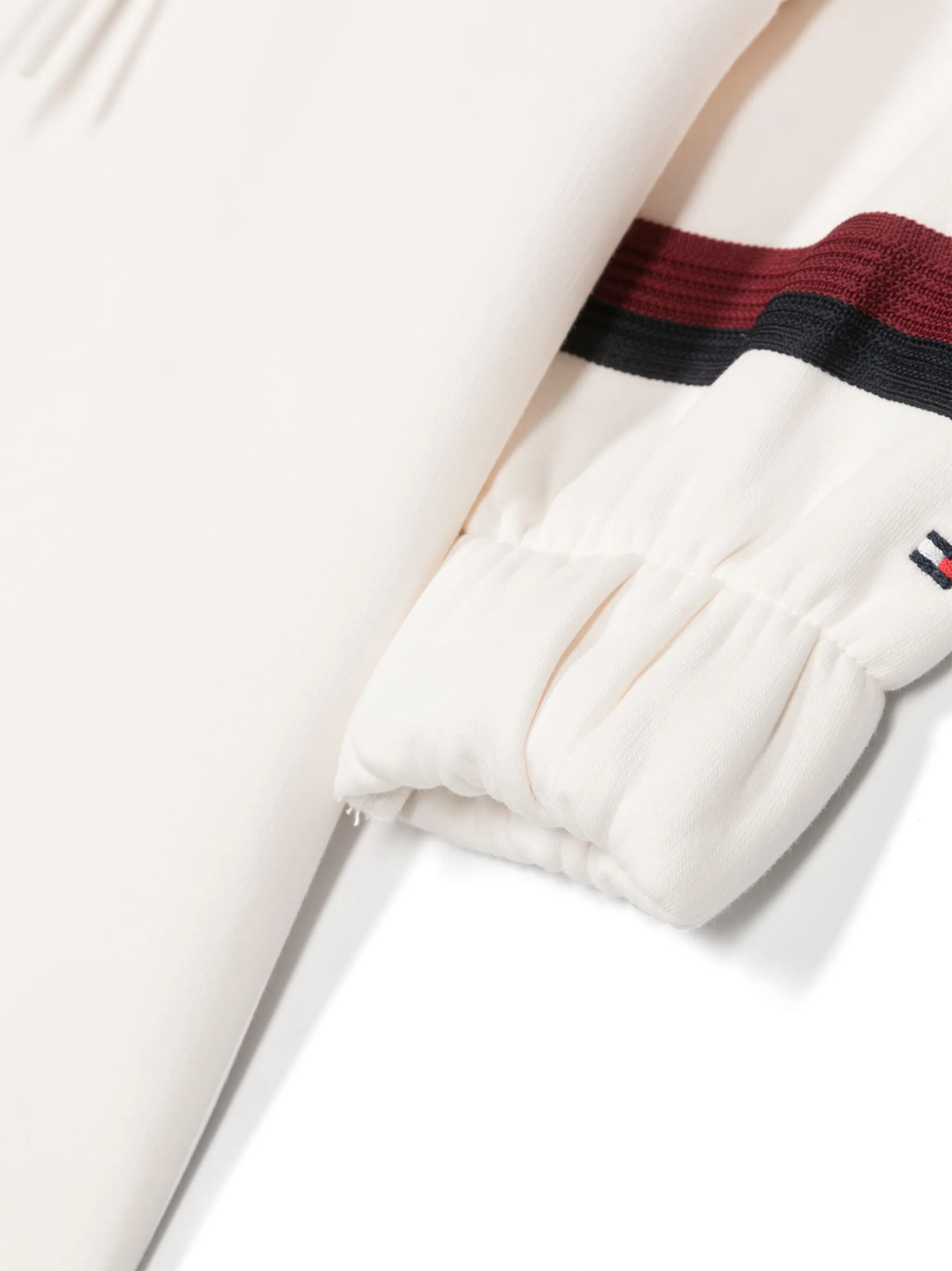 Платье-свитер с принтом Global Stripe Tommy Hilfiger Junior, белый — фото 3