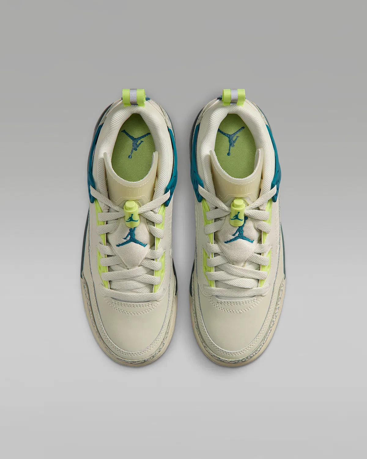 Детские кроссовки Jordan Spizike Low, Sea Glass/Dusty Sage/Light Lemon Twist/Green Abyss — фото 4