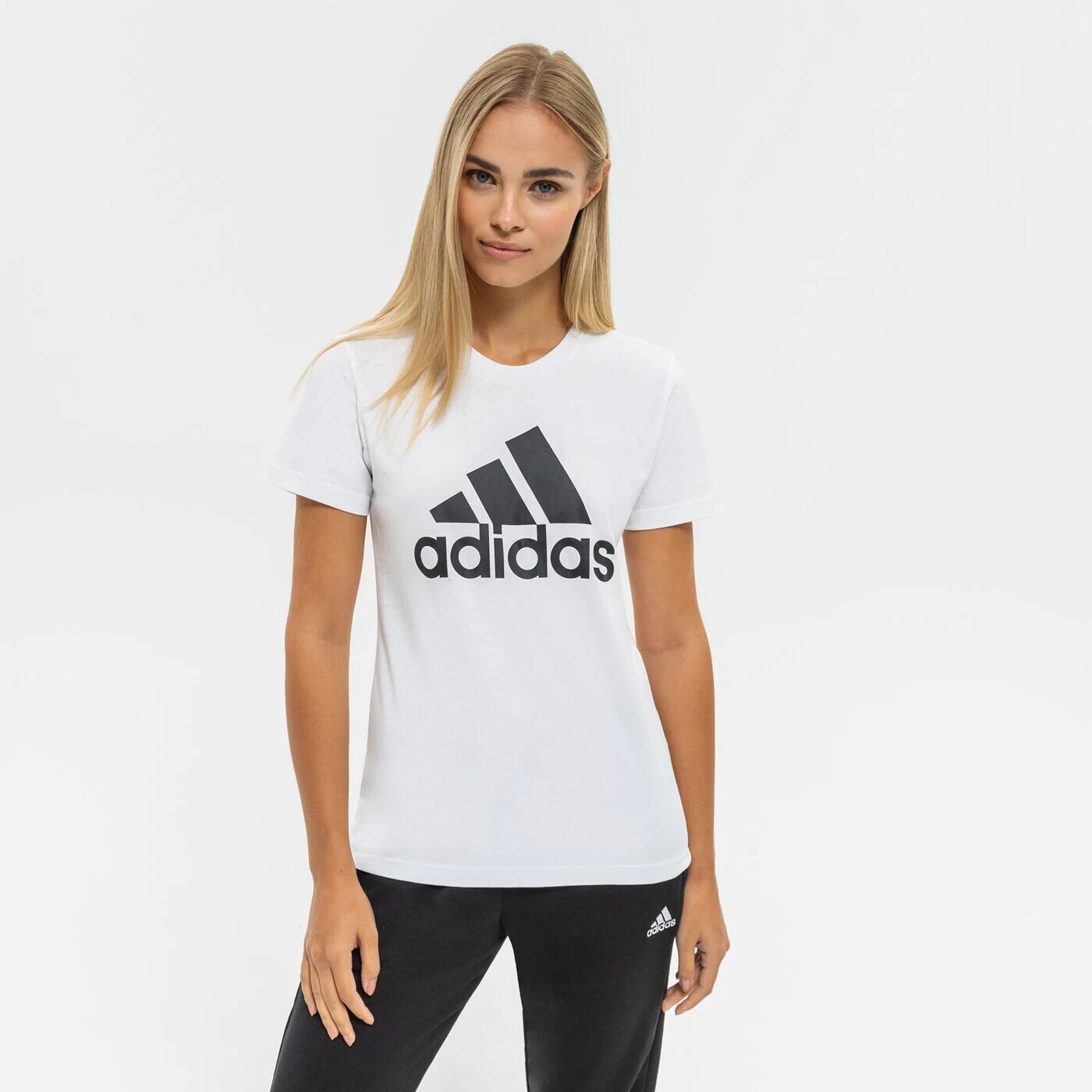 

Футболка Adidas с лого, белый