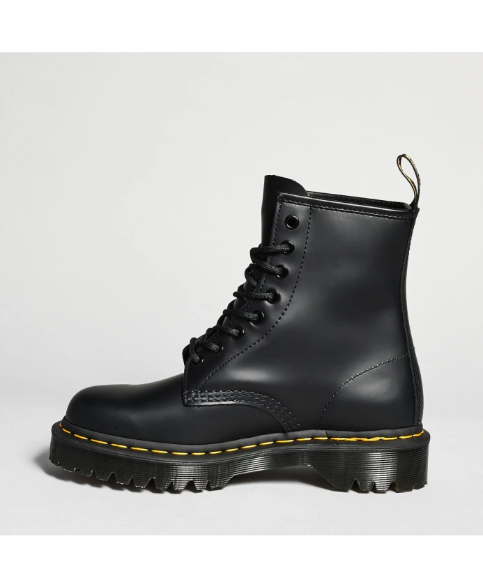 Ботинки Dr. Martens с рельефной подошвой, черный — фото 2