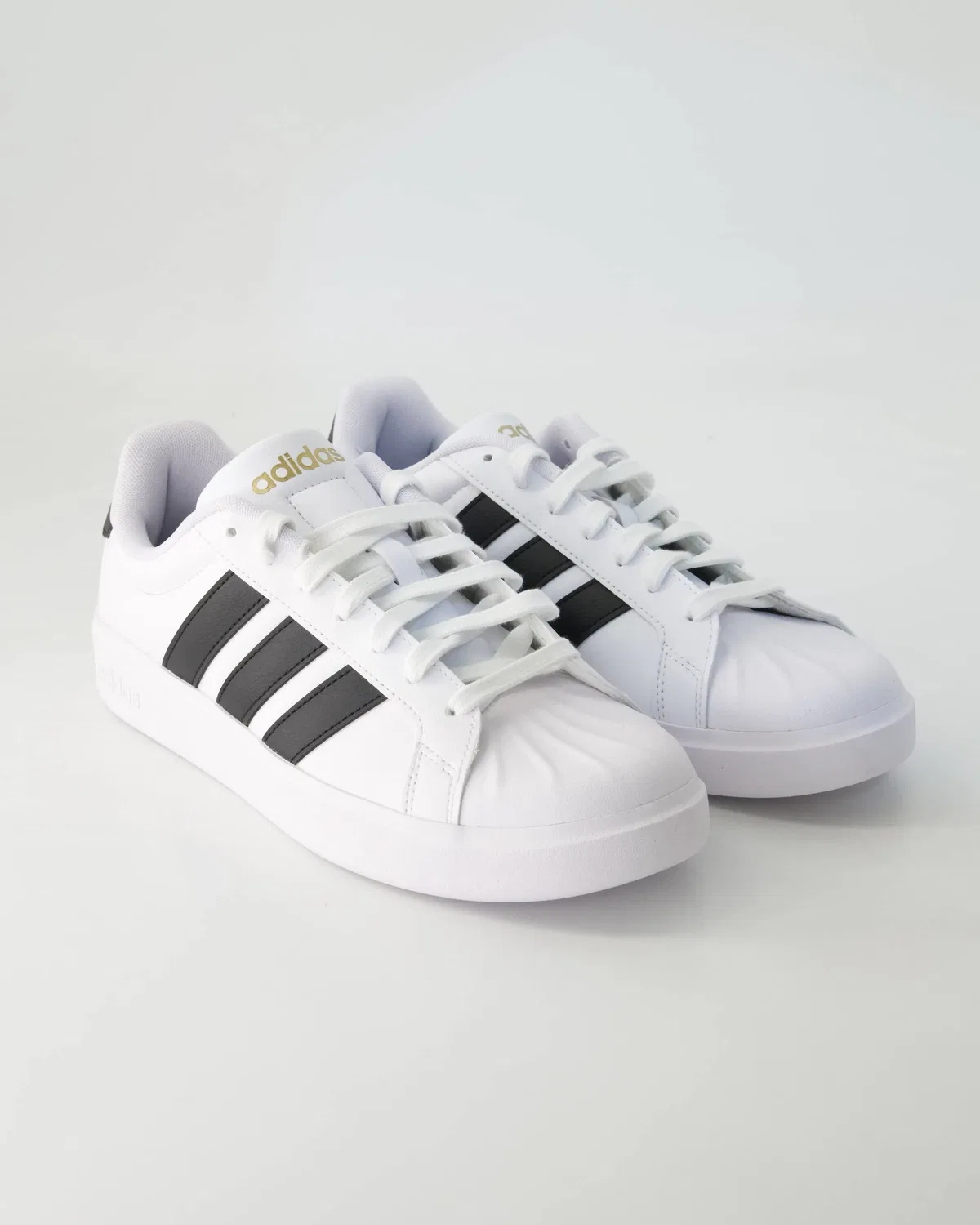 Сникерсы низкие Adidas, белый