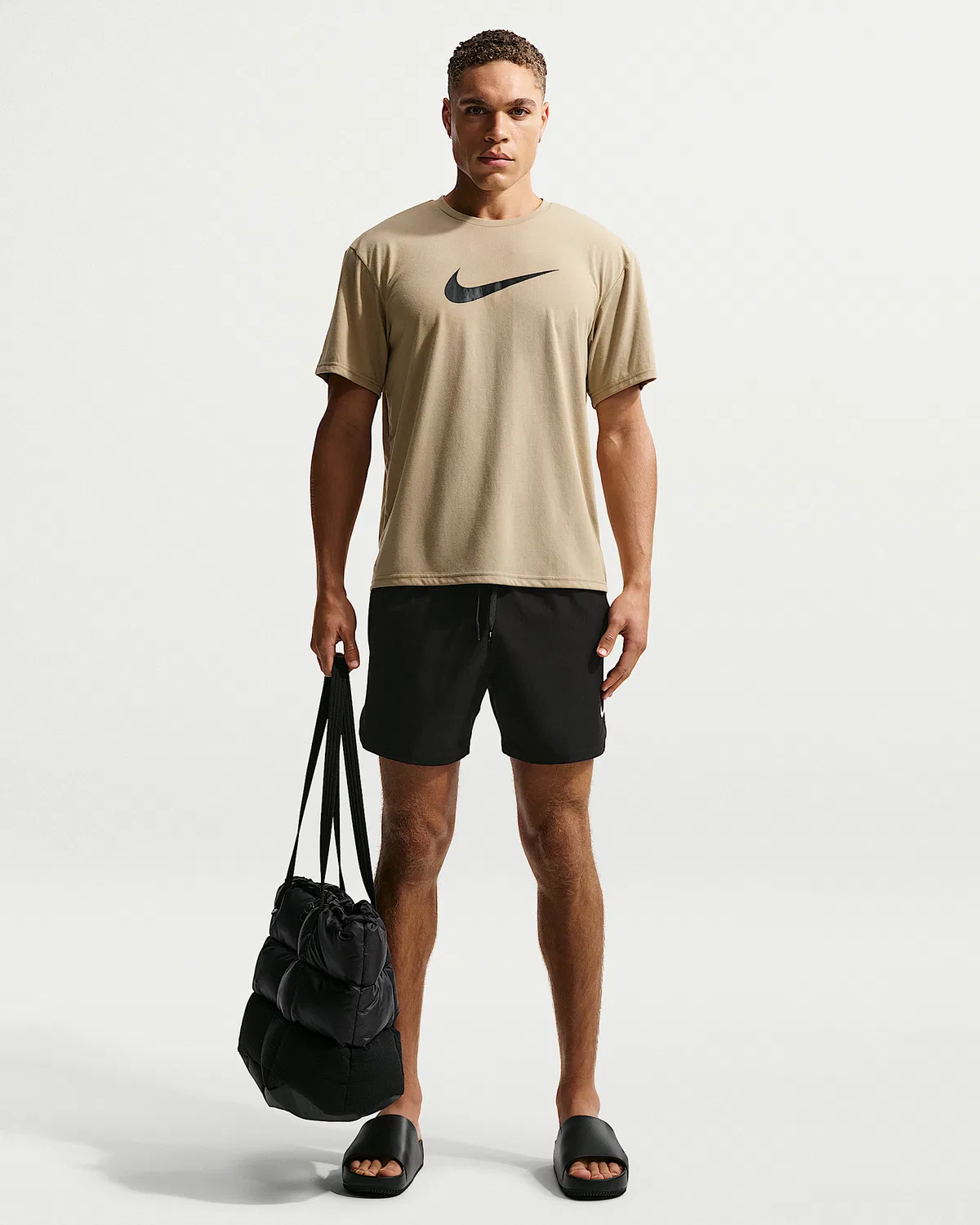 Мужская футболка Nike Swim Hydroguard Dri-FIT UV с коротким рукавом, Parachute Beige/White — фото 4