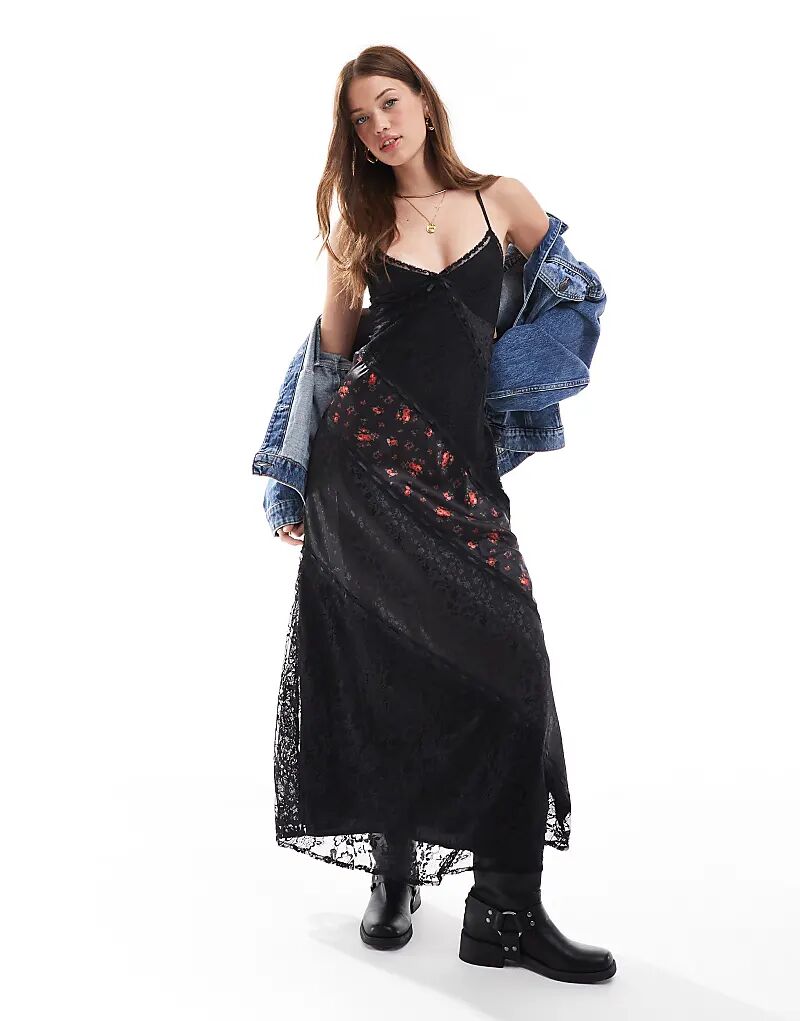 

Атласное жаккардовое кружевное макси-платье с принтом роз Miss Selfridge