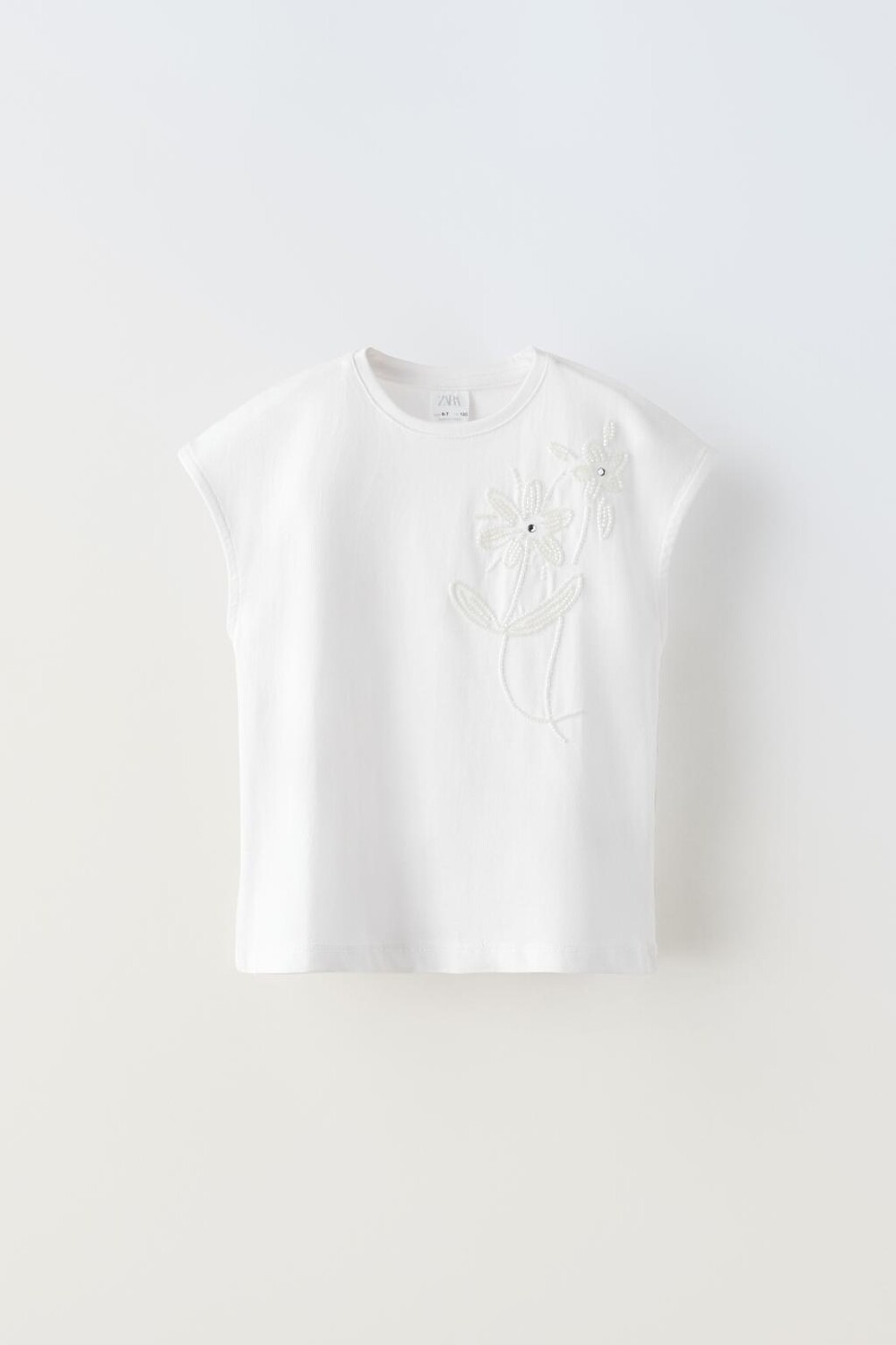 

Футболка с блестящими аппликациями ZARA, белый